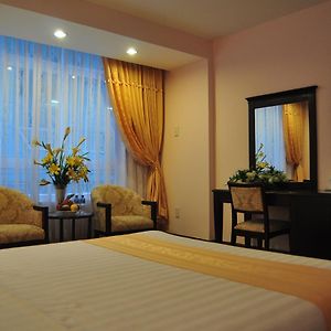 Dong Kinh A Hotel